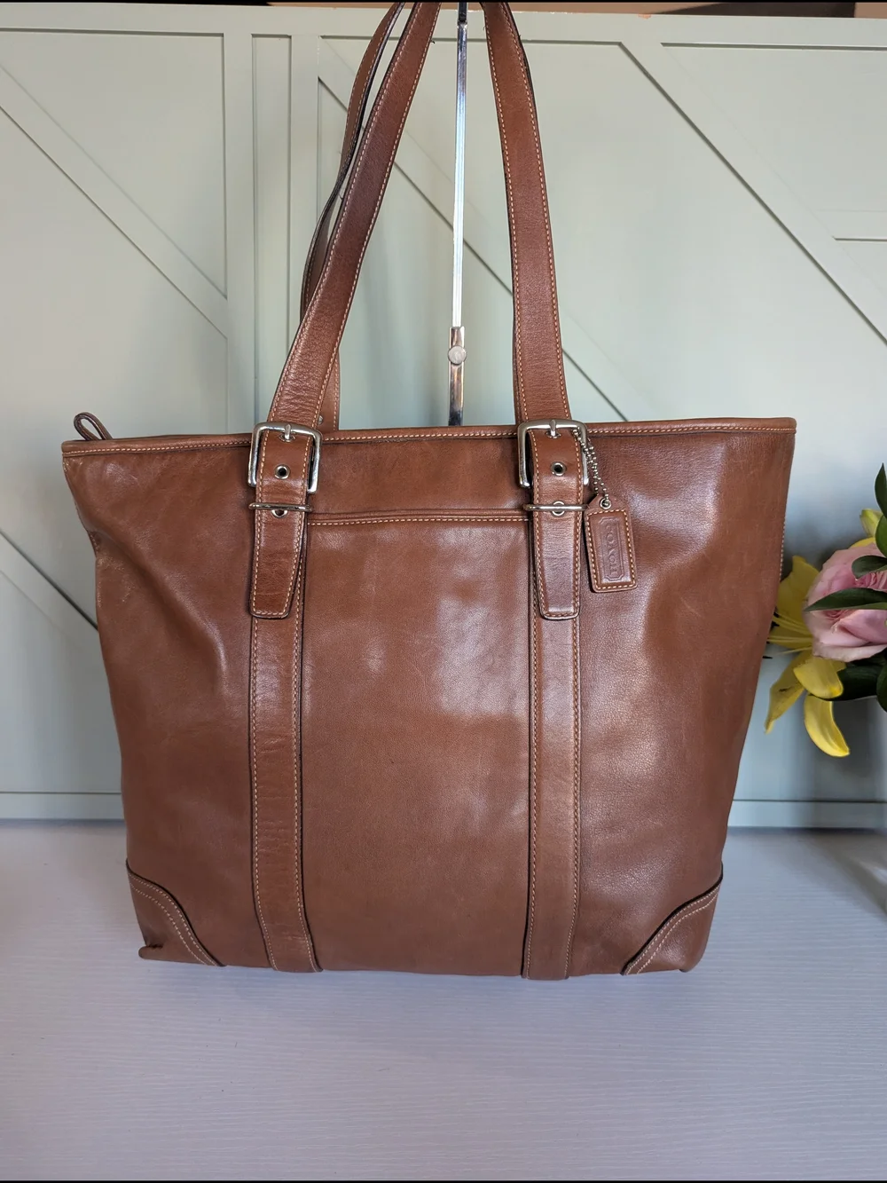 Coach Hamptons Leather Carryall Tote